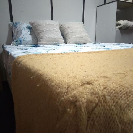 Hostel Parece Mentira โกโลเนีย เดล ซากราเมนโต ภายนอก รูปภาพ